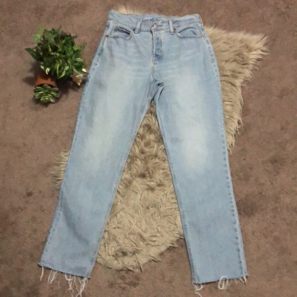 GAP Wmns Sz 2-High Rise Slouchy Straight-Raw Hem-Button Fly-Light Wash-EUC - Picture 3 of 14